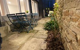 Ty Guenhael Petite Maisonnette Avec Exterieur Intra-Muros Proche Port De Vannes